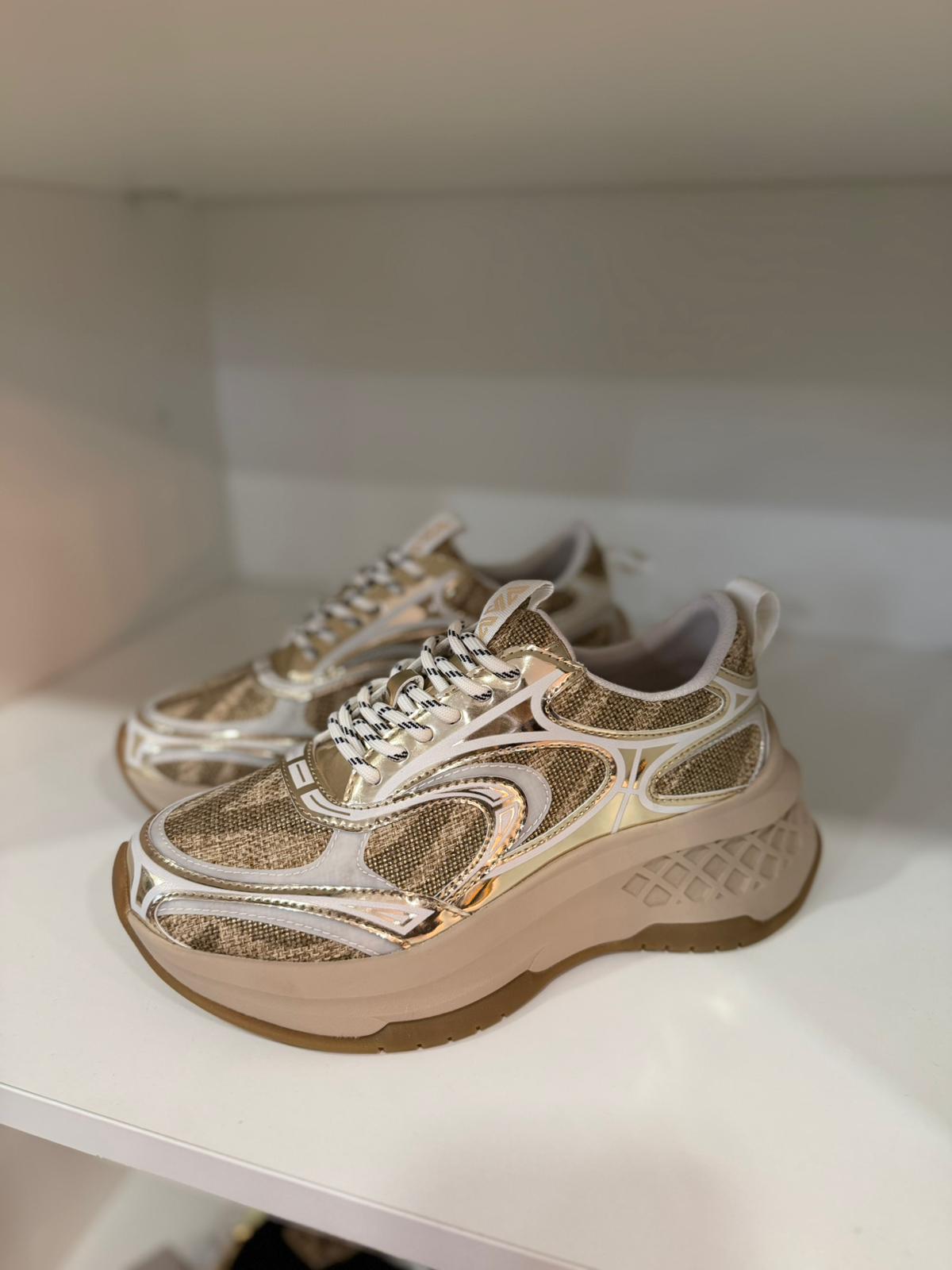 Ténis Chunky Natural Gold