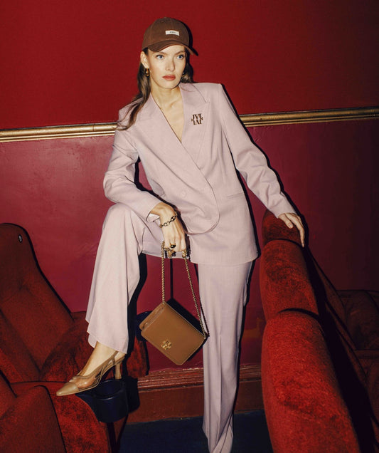 Calça KATE de cintura alta e pernas largas