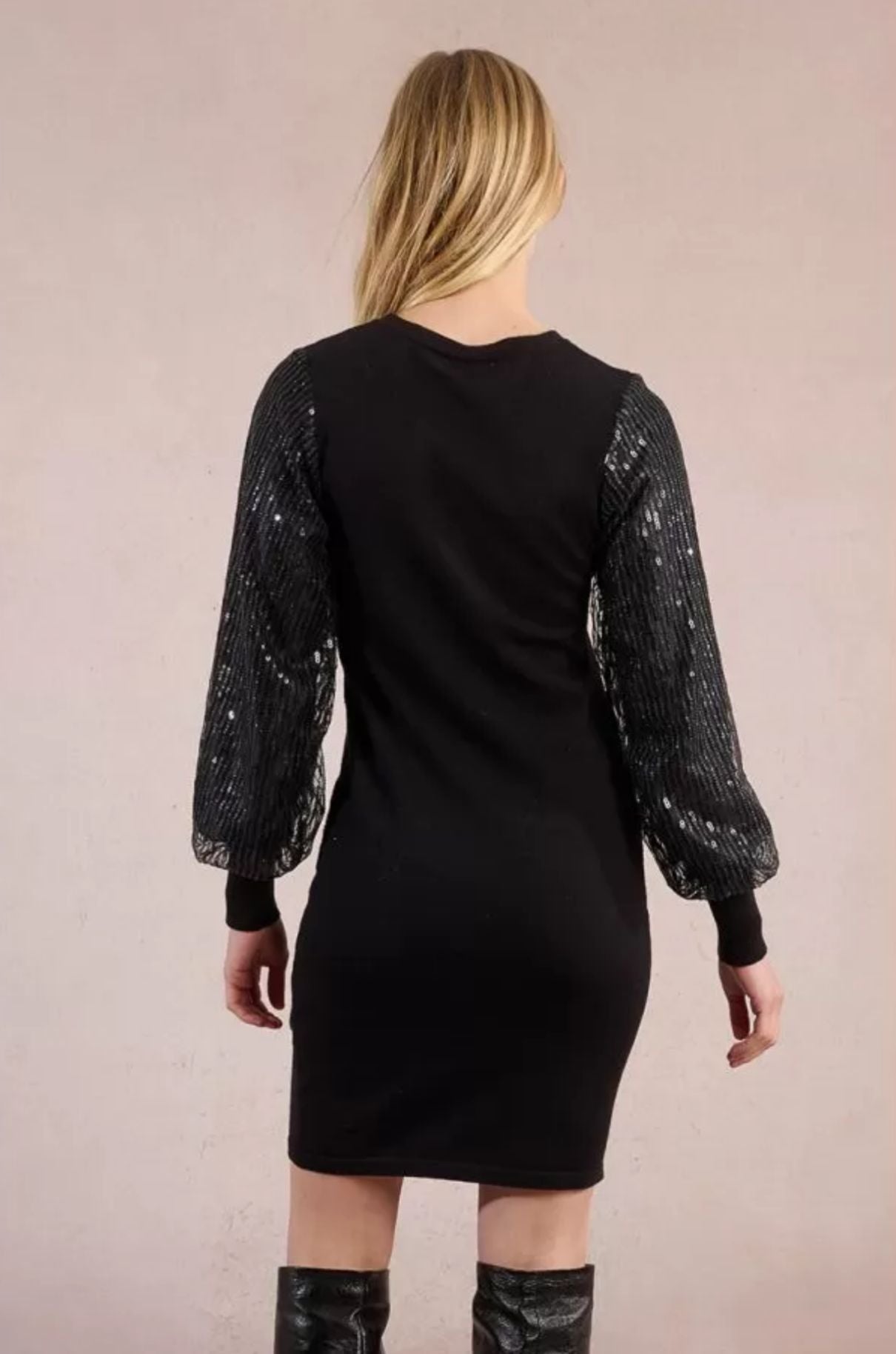 Vestido com Lantejoulas