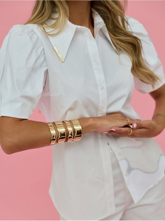 Blusa com detalhe metálico