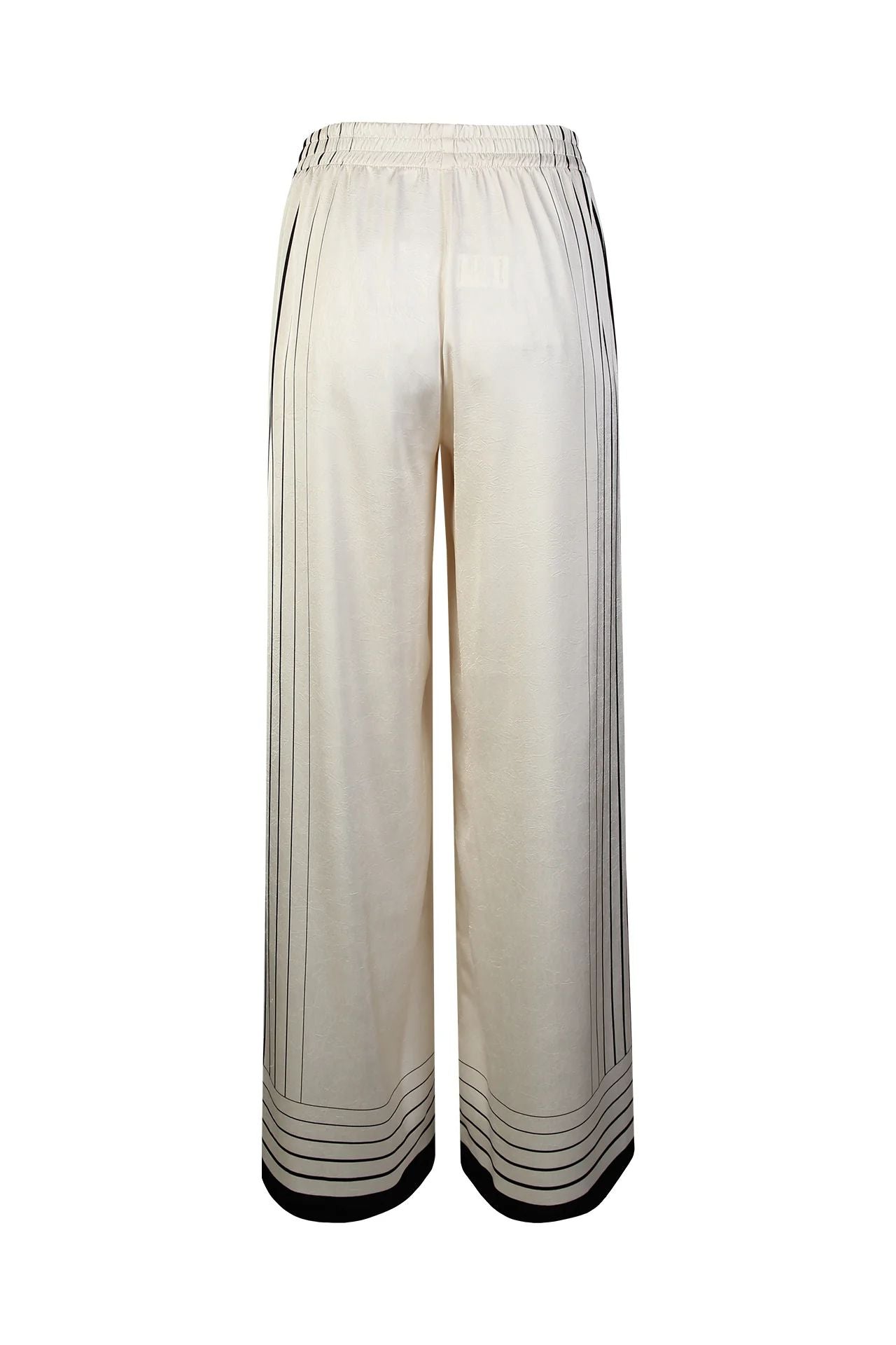 Conjunto Feminino em Seda Off-White com Detalhes em Preto