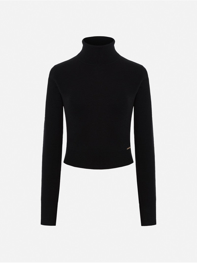 Camisola curta com gola alta