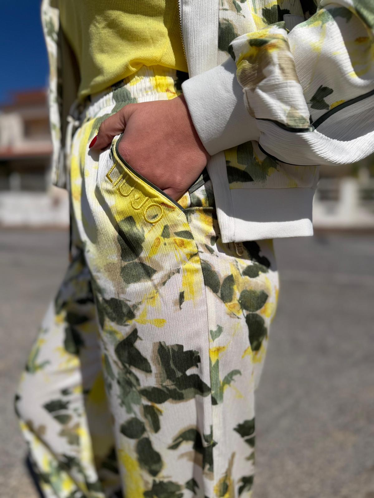 Conjunto Floral Premium com Bomber Reversível