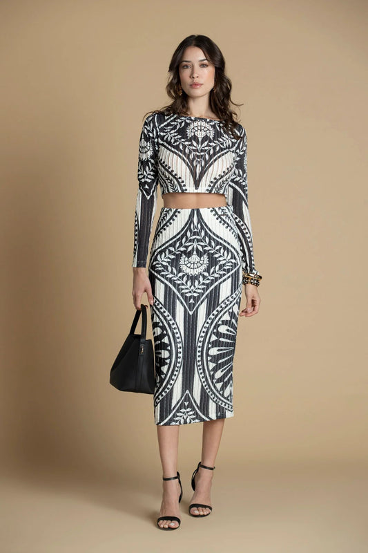 Top curto estampado bicolor