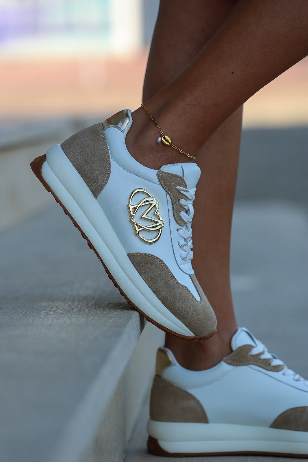 Ténis Love Moschino Branco & Bege