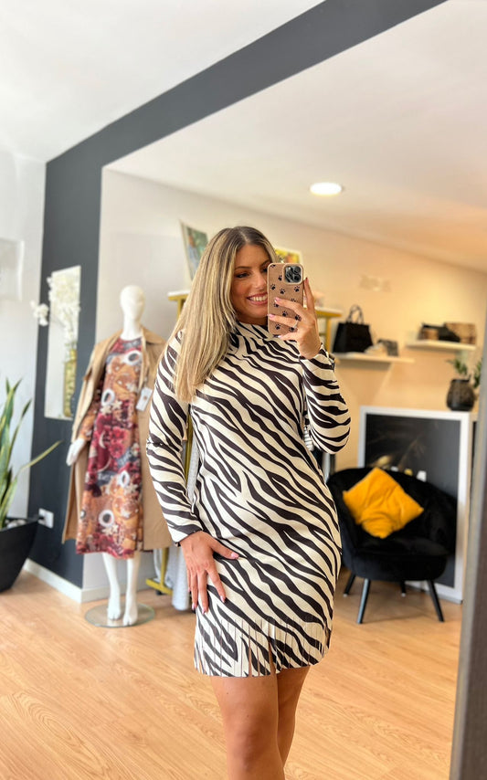 Vestido Zebra com Franjas