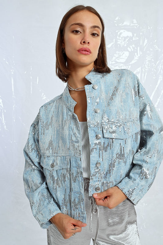 Jaqueta jeans em lantejoulas
