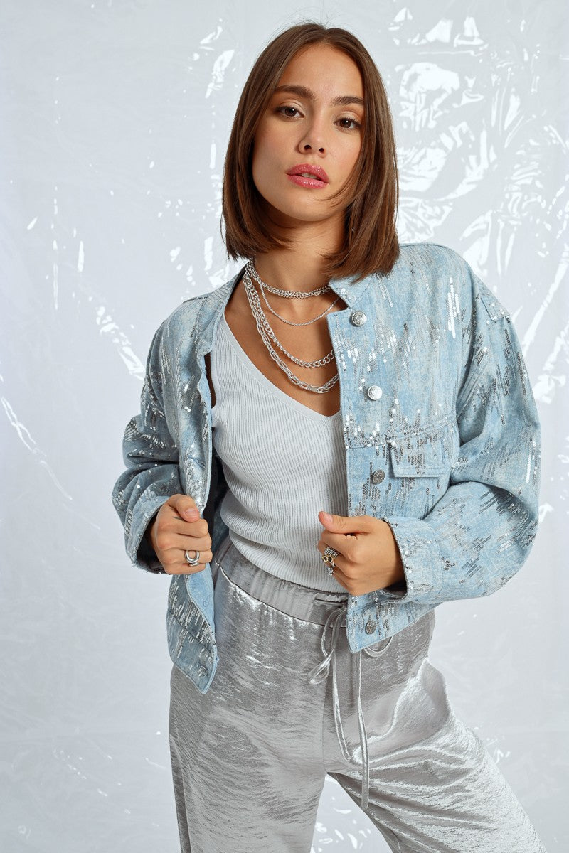 Jaqueta jeans em lantejoulas