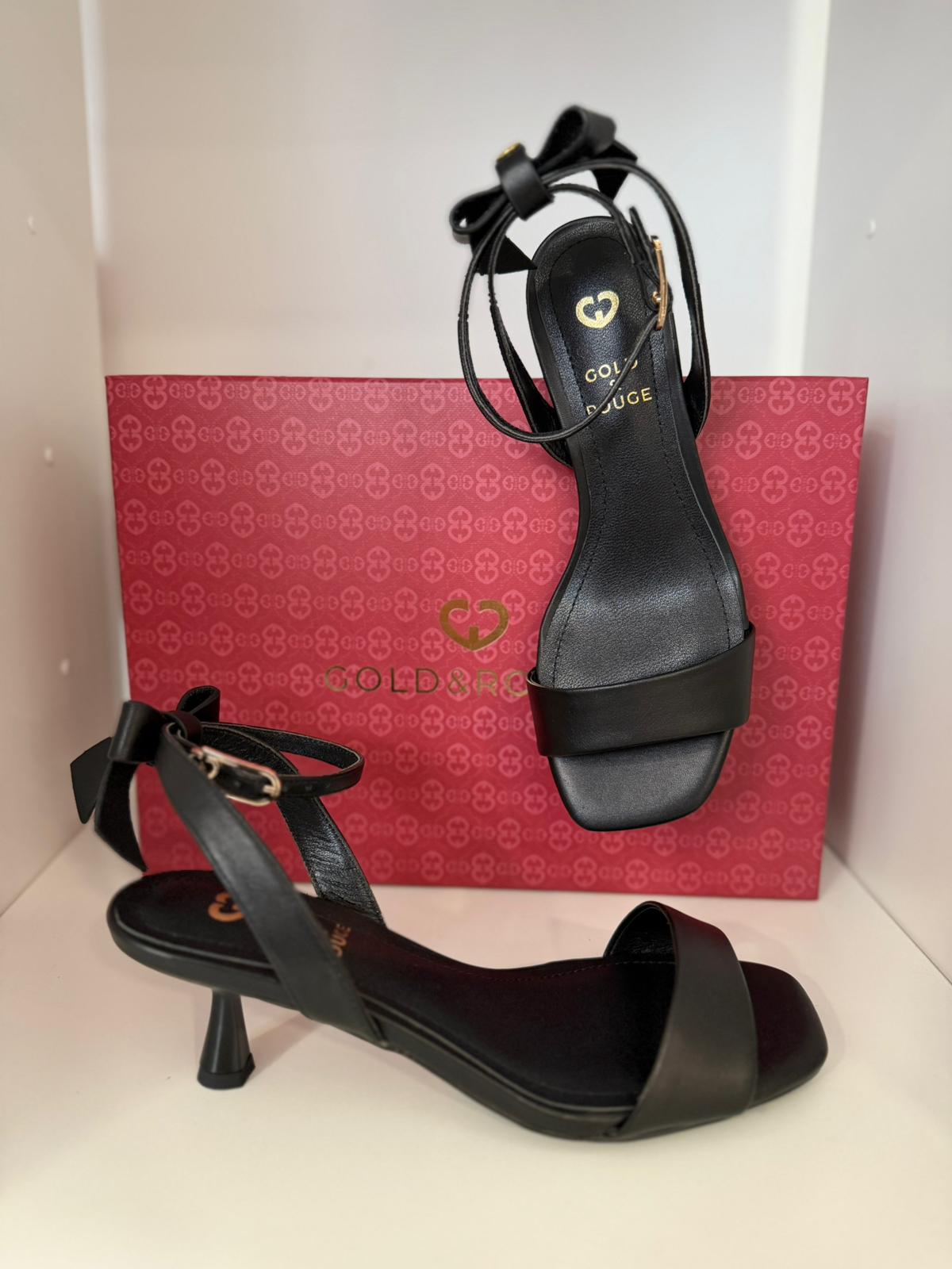LACIA - BLACK