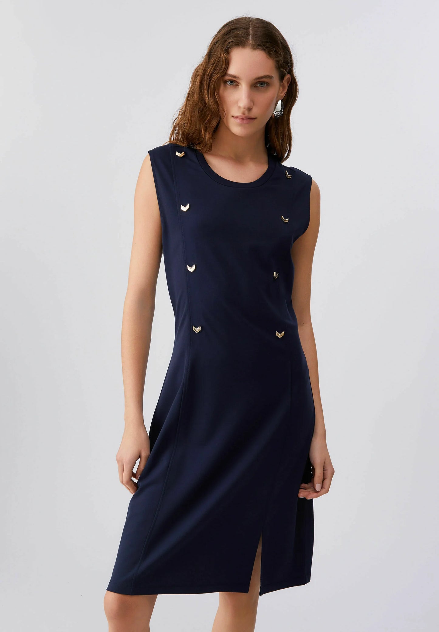 Vestidos de Cavas Com Aplicação Azul Ecuro