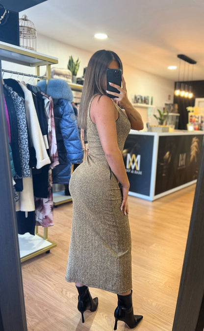 Vestido Midi Dourado com Brilho