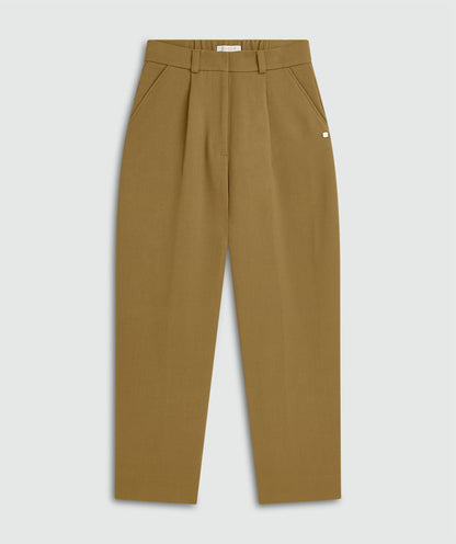Calça oversized com modelagem balão