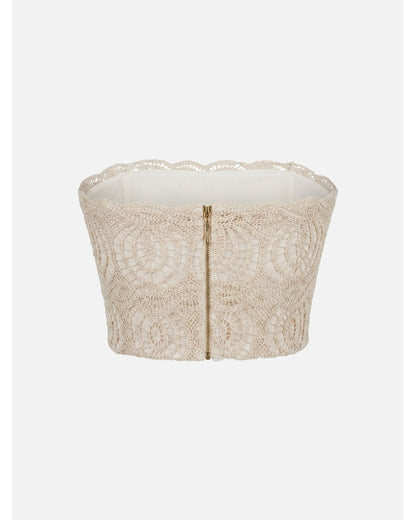 Top curto em renda